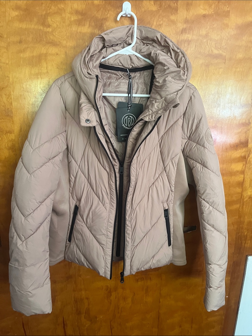 Bernardo Quilted Hooded Puffer Jacket in Light Taupe